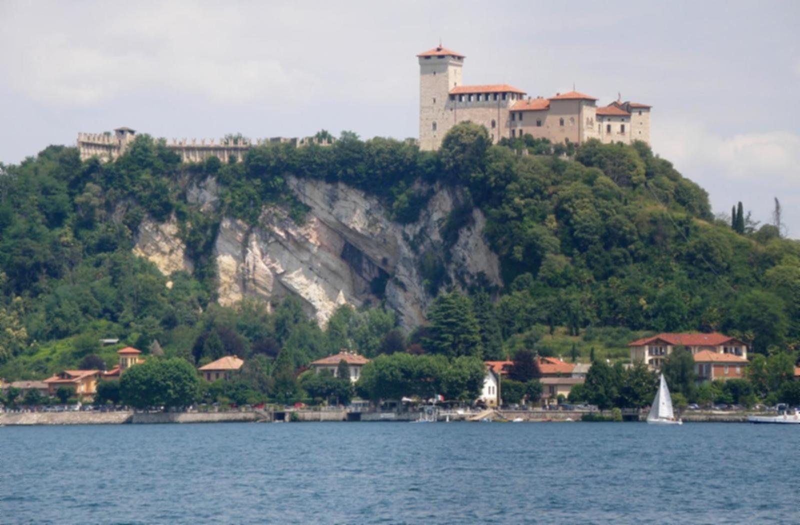 Agriturismo Altana Del Motto Rosso Gattico Exteriör bild